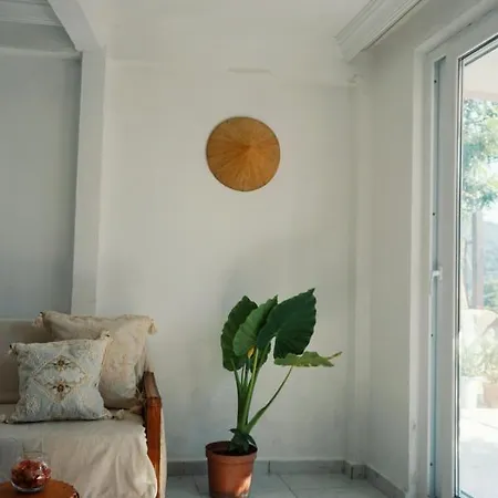 Genis Bahceli Barbekuelue Kir Evi Kozalak Evleri Dom wakacyjny Ortaca (Mugla)